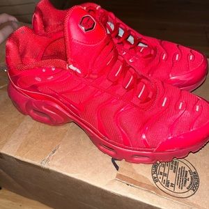 Nike air max plus Red